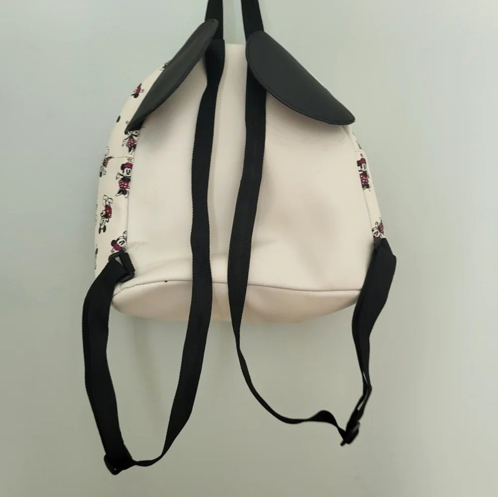 Disney Minnie Mouse Small Kids Ear Backpack‎ Purple Bow Off White